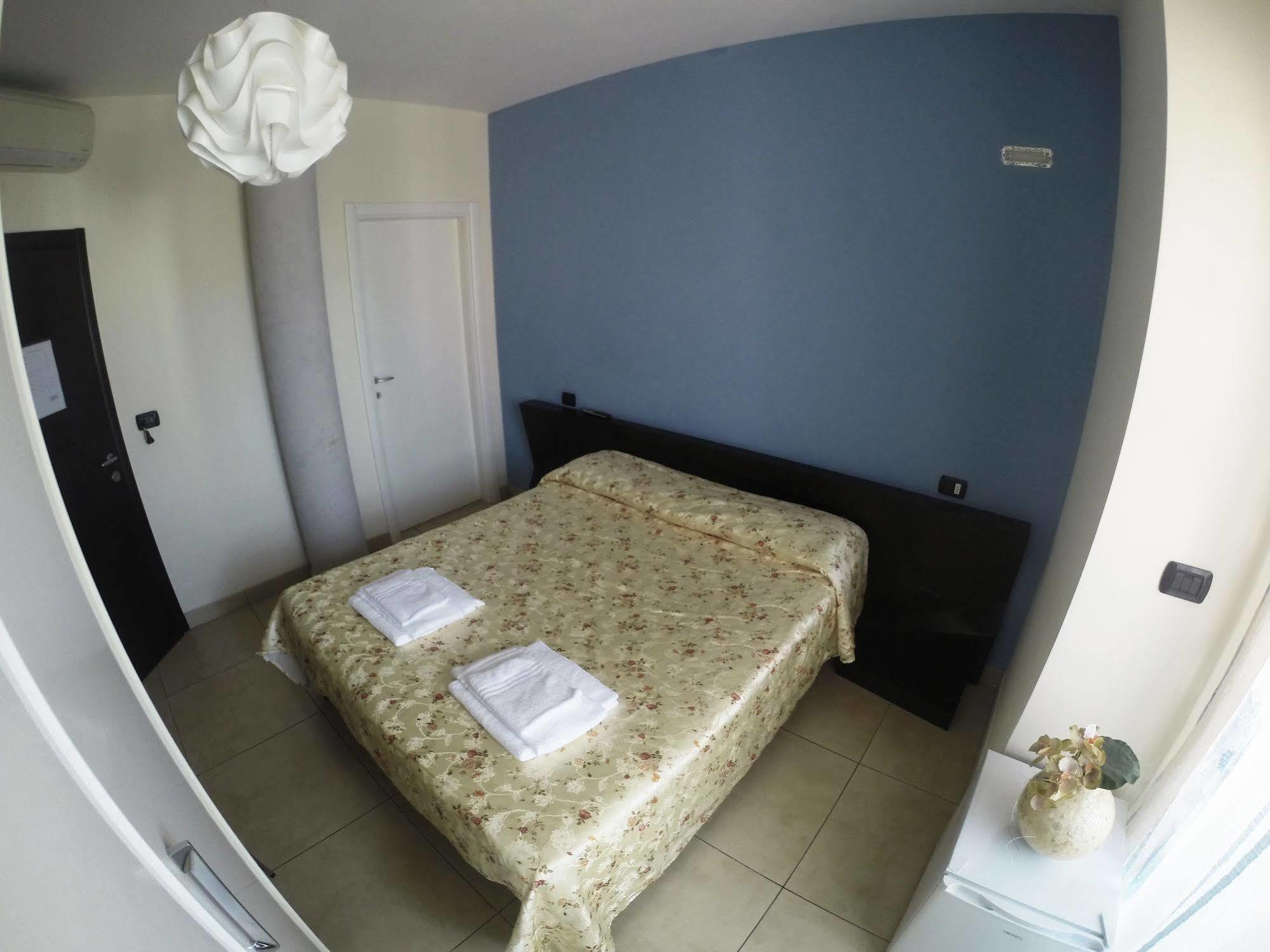 B&B Via Gallipoli Alezio Dış mekan fotoğraf